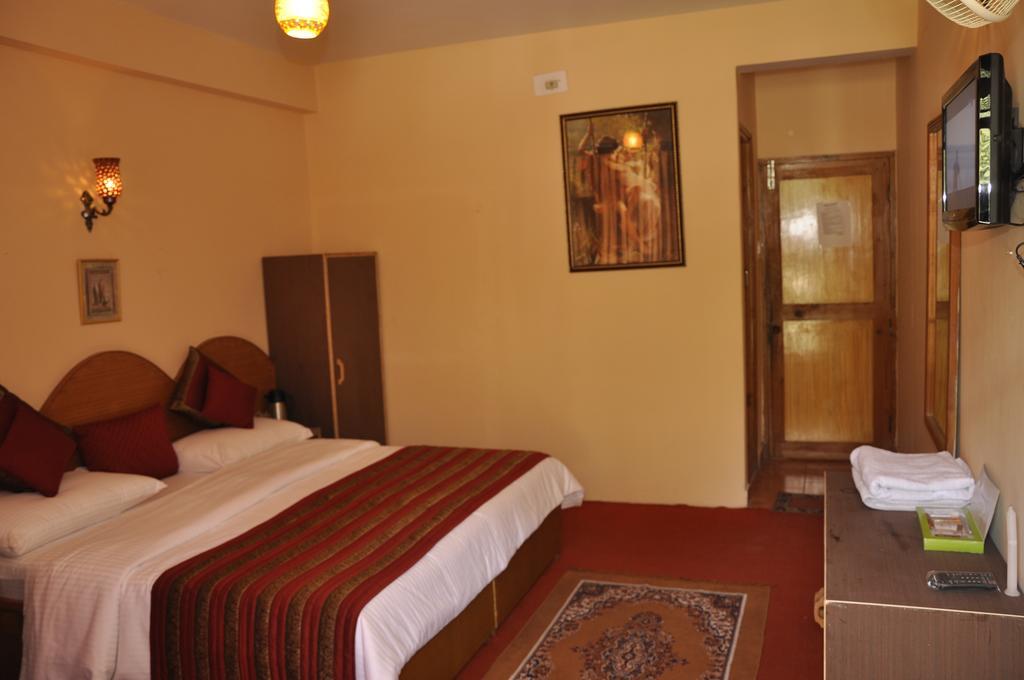 Hotel Natraj Manali Dharamshala Rom bilde